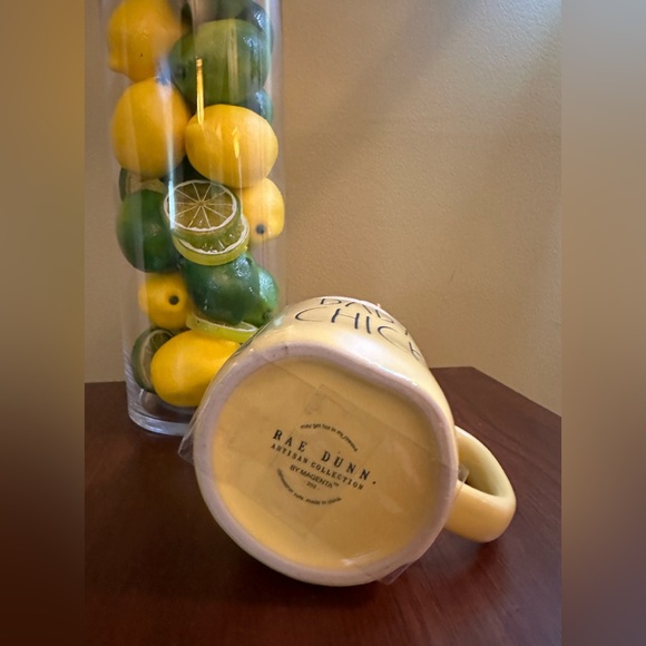 Yellow Baby Chick Mug With Baby Chick Topper - N w/o T - Picture 5 of 7